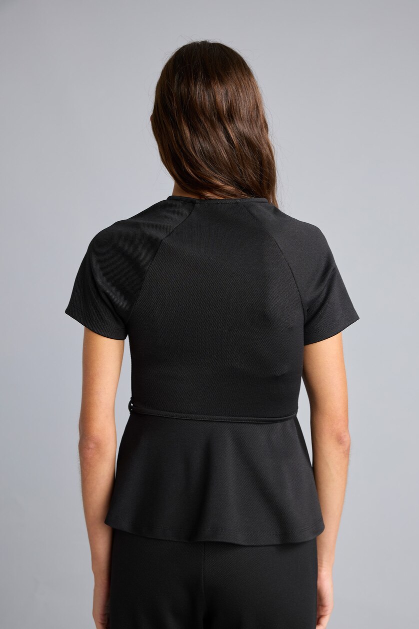 Woman Black Slim Fit Short Sleeve T-Shirt