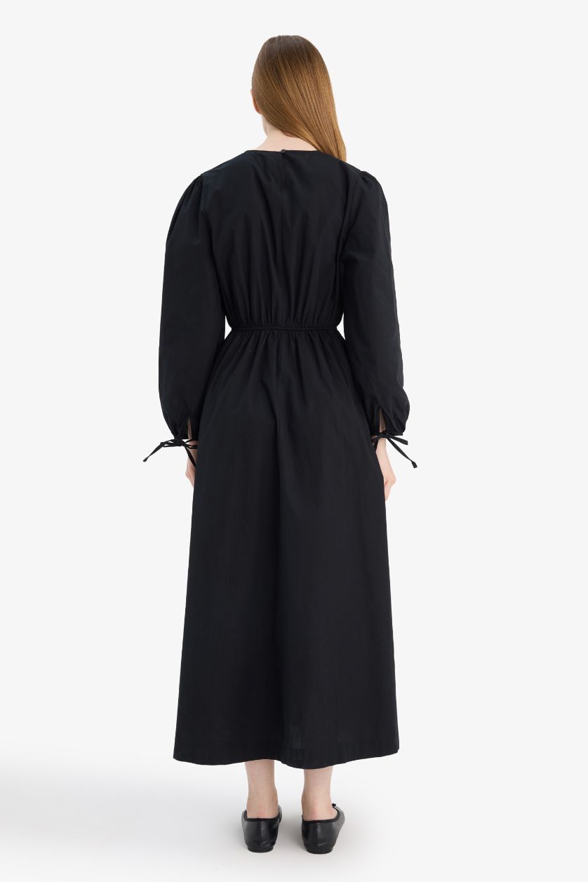 نساء أسود فستان ردن طويل بوبلين قصة عادية بياخة مستديرة