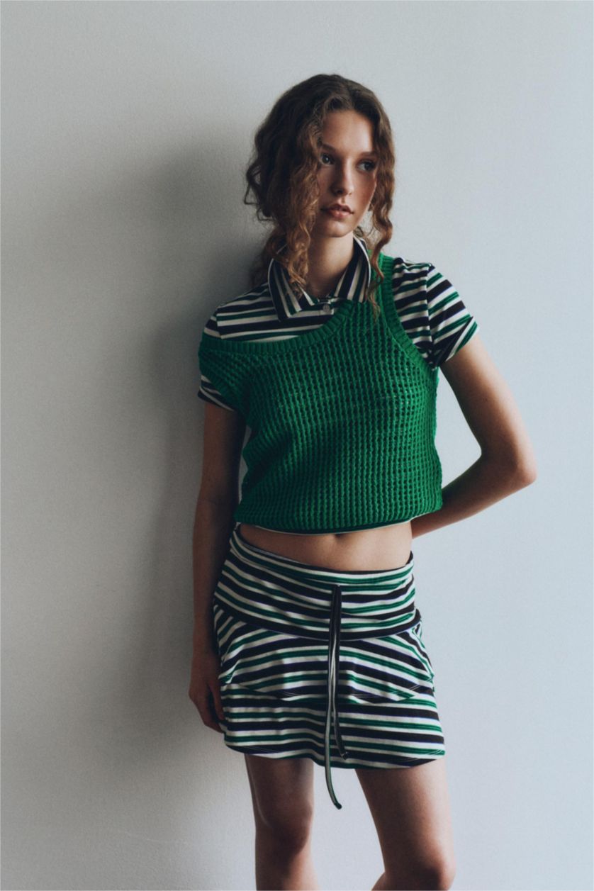 Woman Green Regular Fit Knitwear U Collar Sleeveless Tank Top