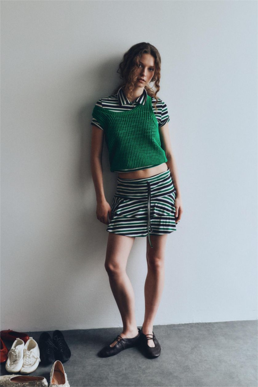 Woman Green Regular Fit Knitwear U Collar Sleeveless Tank Top