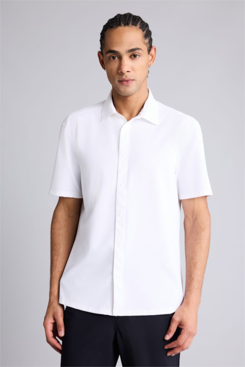 Мужчины Бежевый Рубашка Slim Fit с коротким рукавом