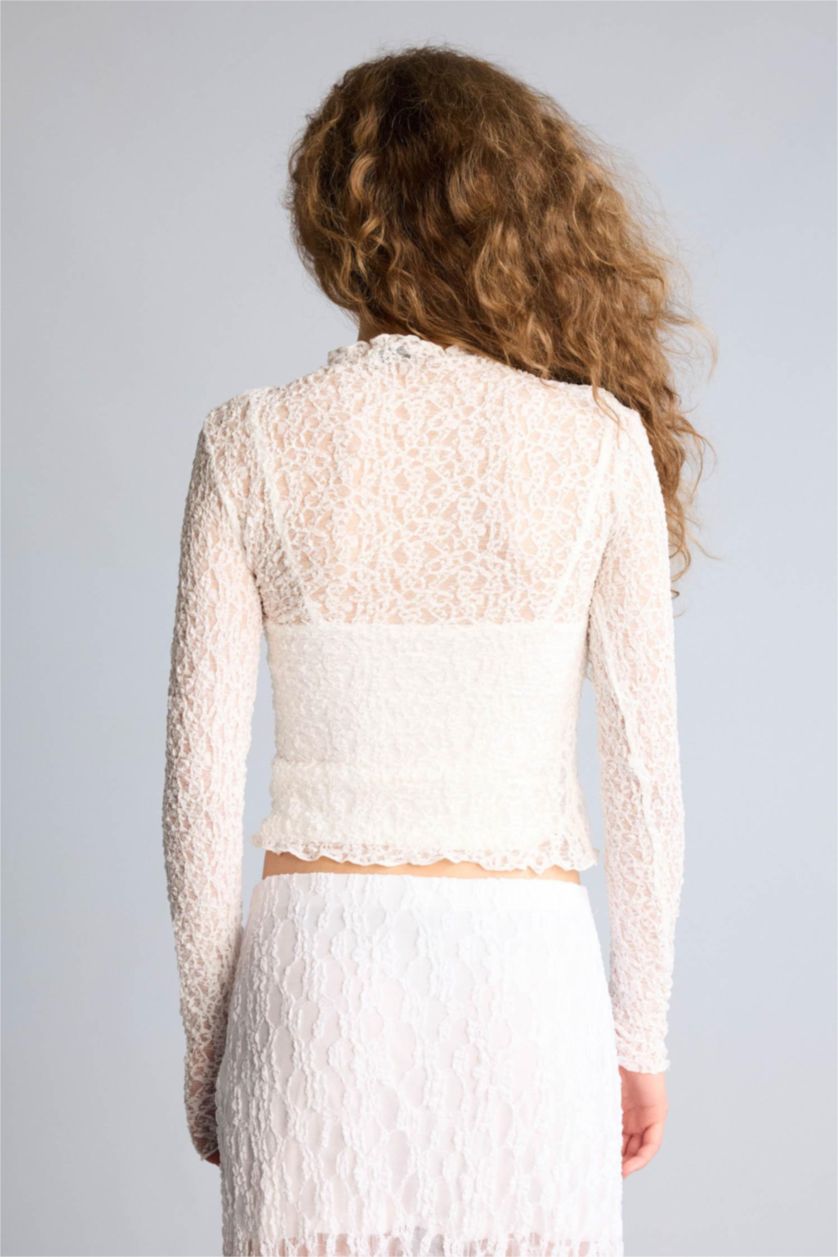 Woman White Woman Long Sleeve T-Shirt