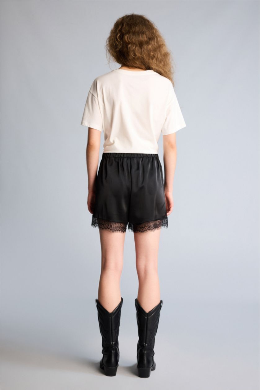 Woman Black Satin Normal Waist Shorts