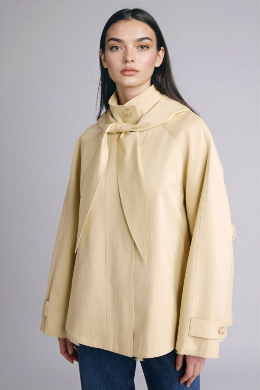 Woman Beige Regular Fit Cotton Trenchcoat