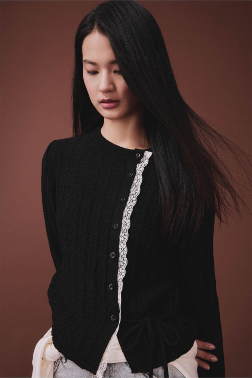 Kadın Siyah Dantel Detaylı Hırka