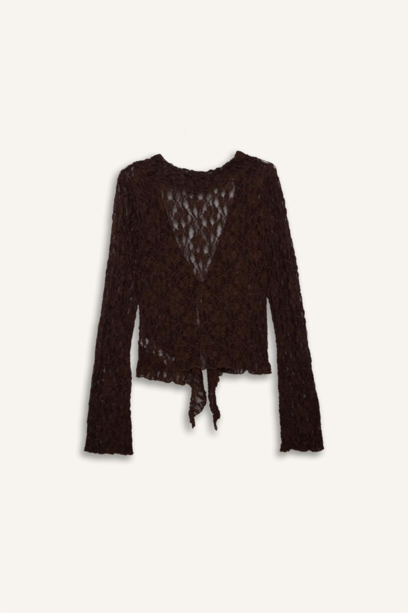 WOMAN Brown بلوزة كم طويل دانتيل سليم فيت بياقة V