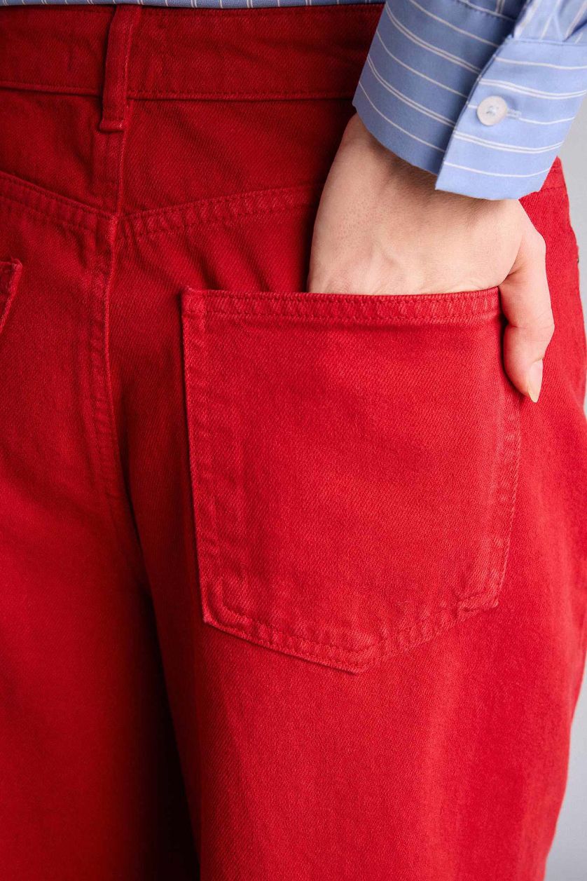 Woman Bordeaux Baggy Fit Regular Hem Gabardine Trousers