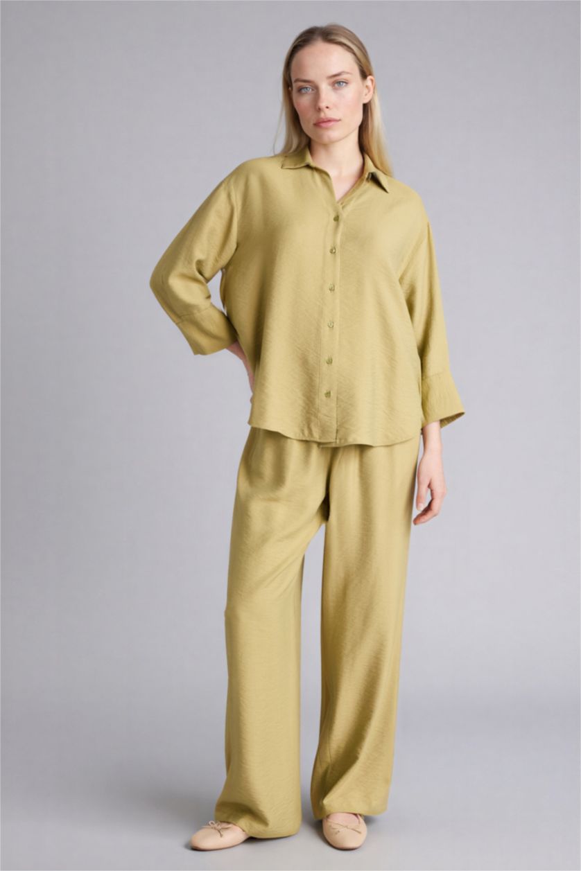 Kadın Zeytin Yeşili Regular Fıt Uzun Kollu Gömlek