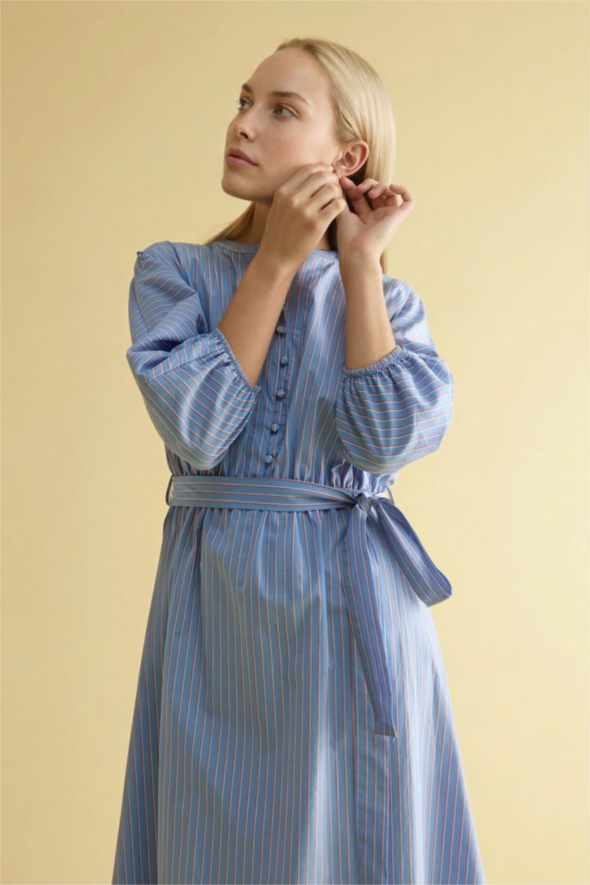 FEMME BLEU Clair Robe midi rayée en popeline