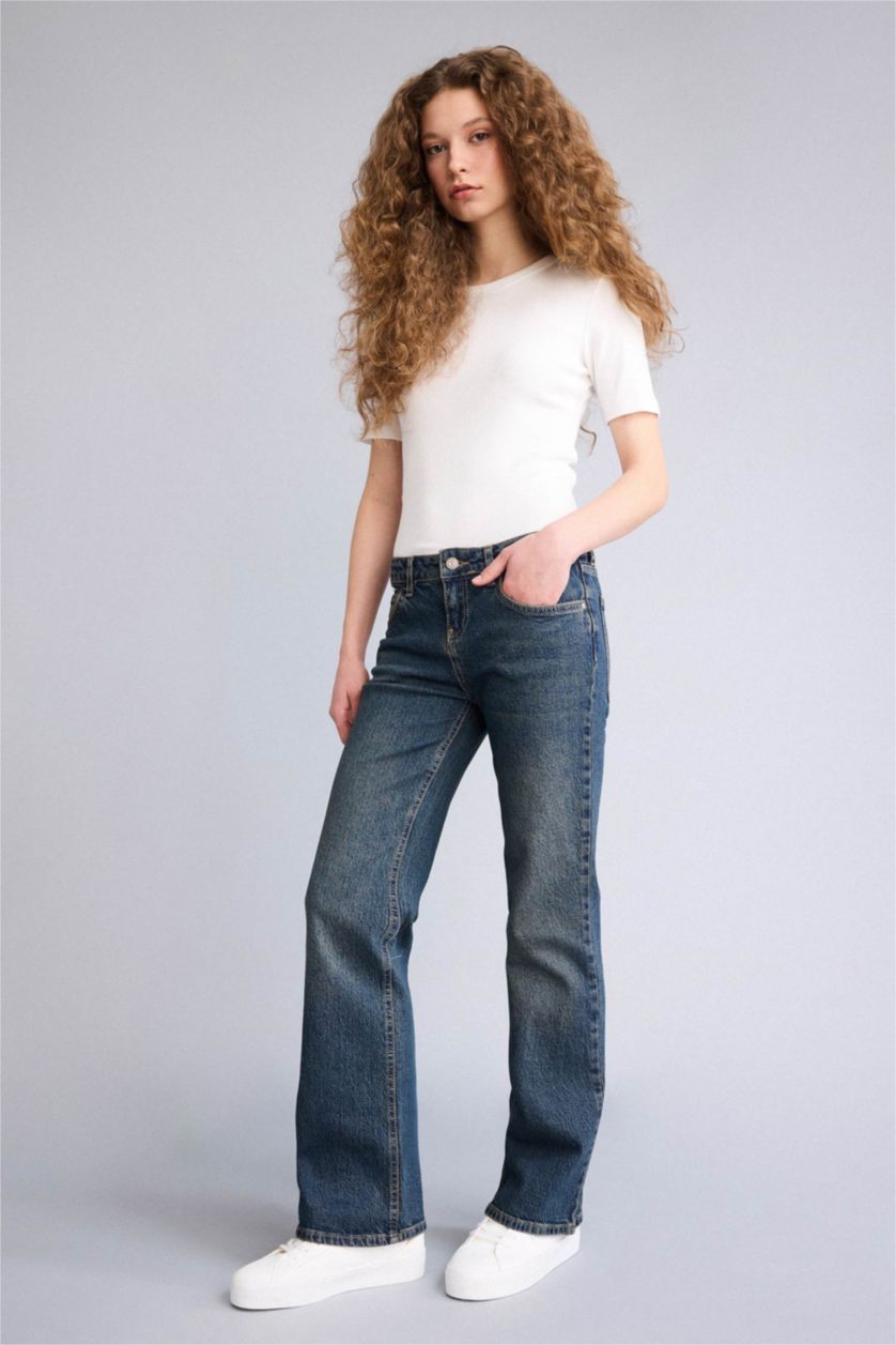 Kadın Koyu Mavi Düşük Bel Jean Yıkamalı Pantolon