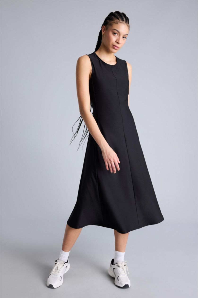 WOMAN Black Dress