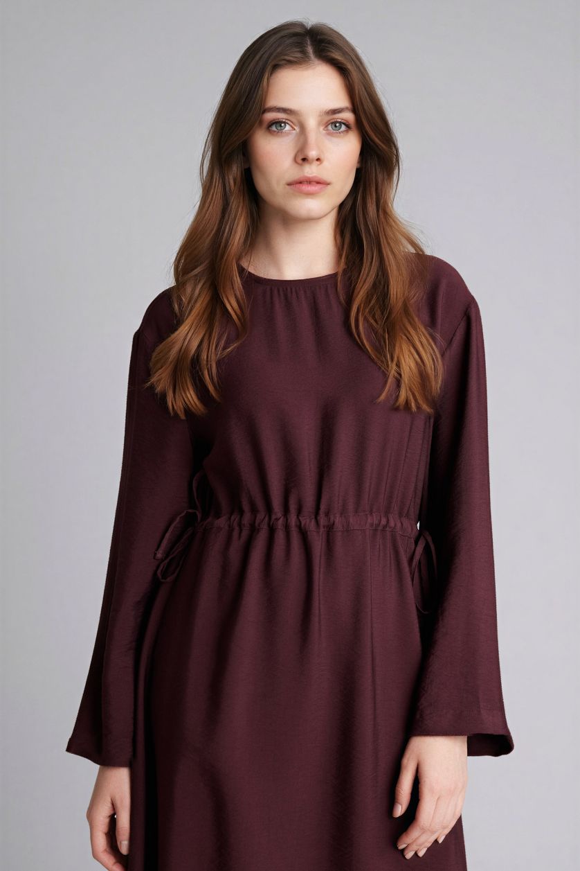 Woman Bordeaux Crew Neck Dress
