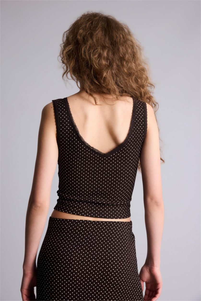 Woman Brown Slim Fit Polka Dot V-Neck Tank Top