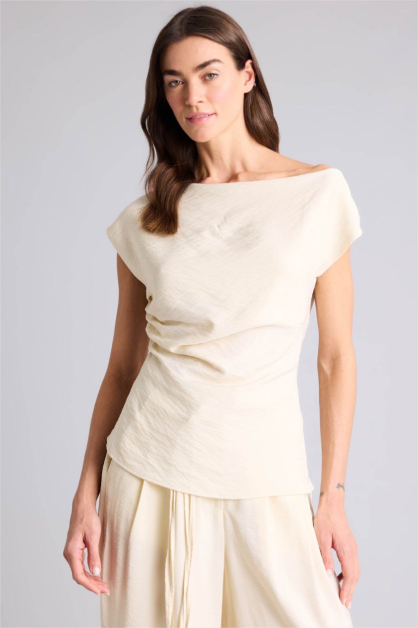 WOMAN Ecru Slim Fit Short Sleeve Blouse