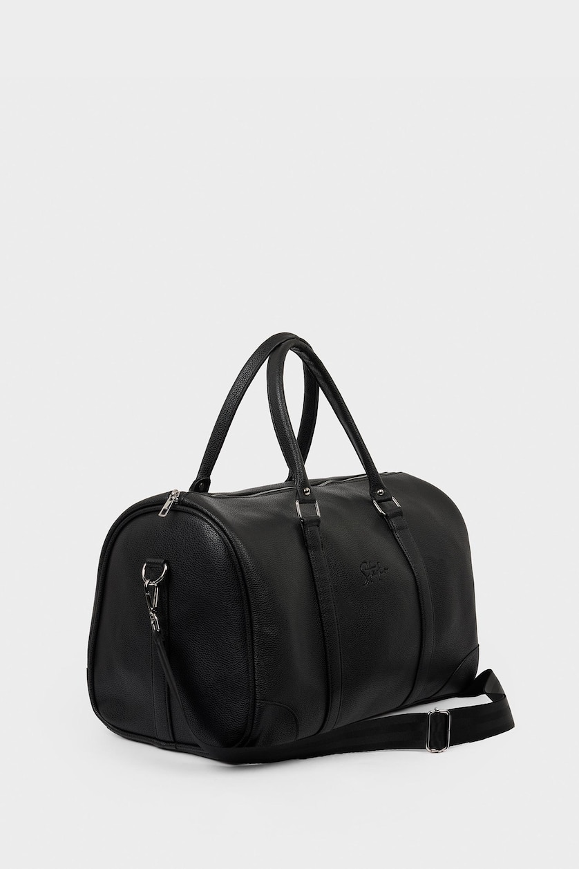Men Black Faux Leather Sports And Travel Bag