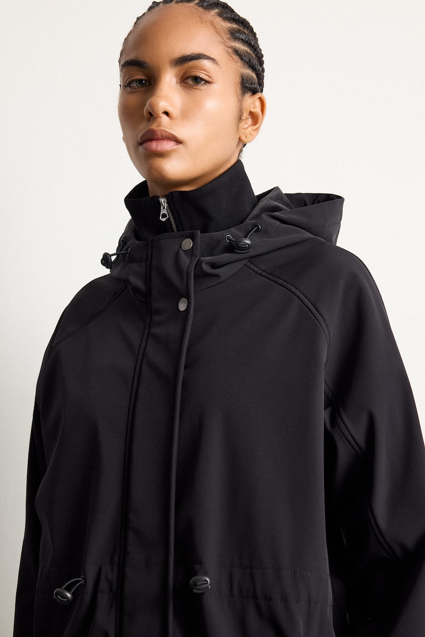WOMAN Black Regular Fit Hooded Lined Softshell Parka