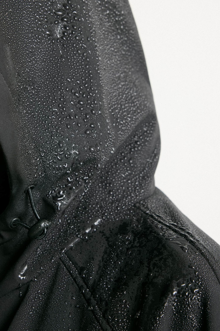 WOMAN Black Regular Fit Hooded Lined Softshell Parka