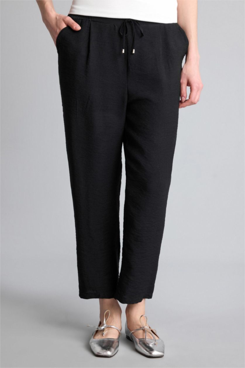 FEMME Noir Pantalon à jambes droites Coupe carotte