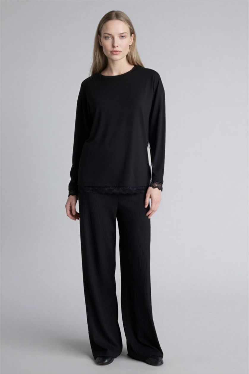 WOMAN Black Straight Fit Regular Hem Trousers