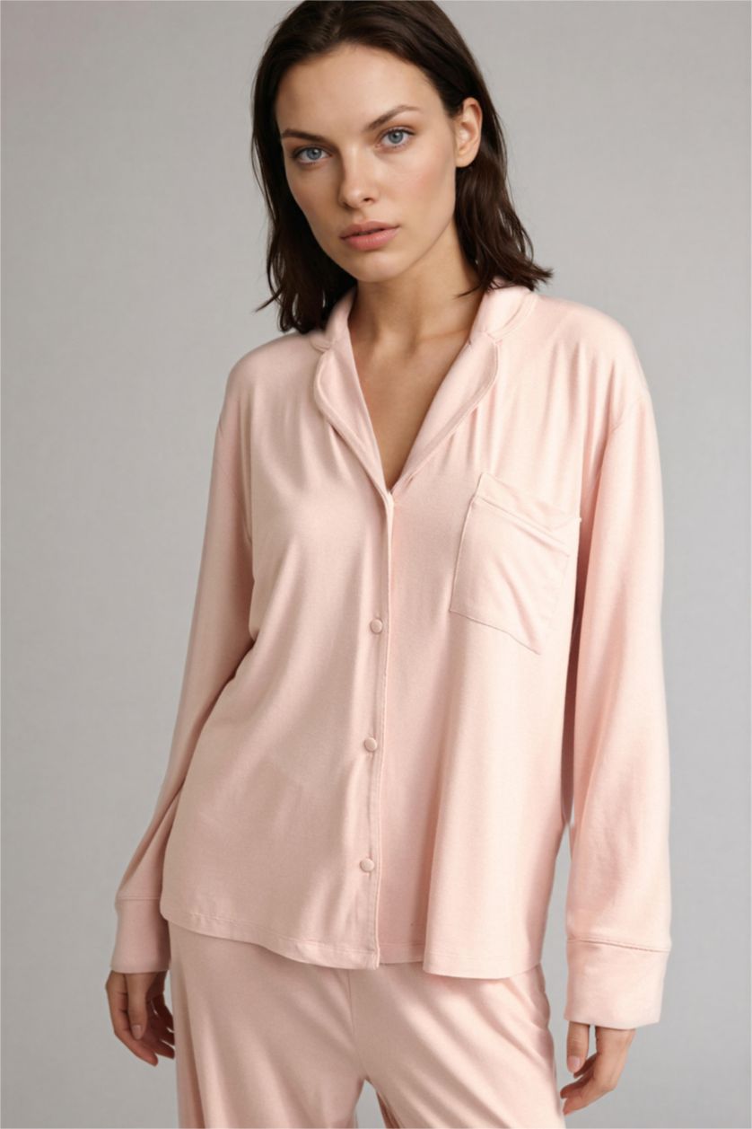 حريمي زهري طقم بيجاما قصة عادية كم طويل - قطعتين