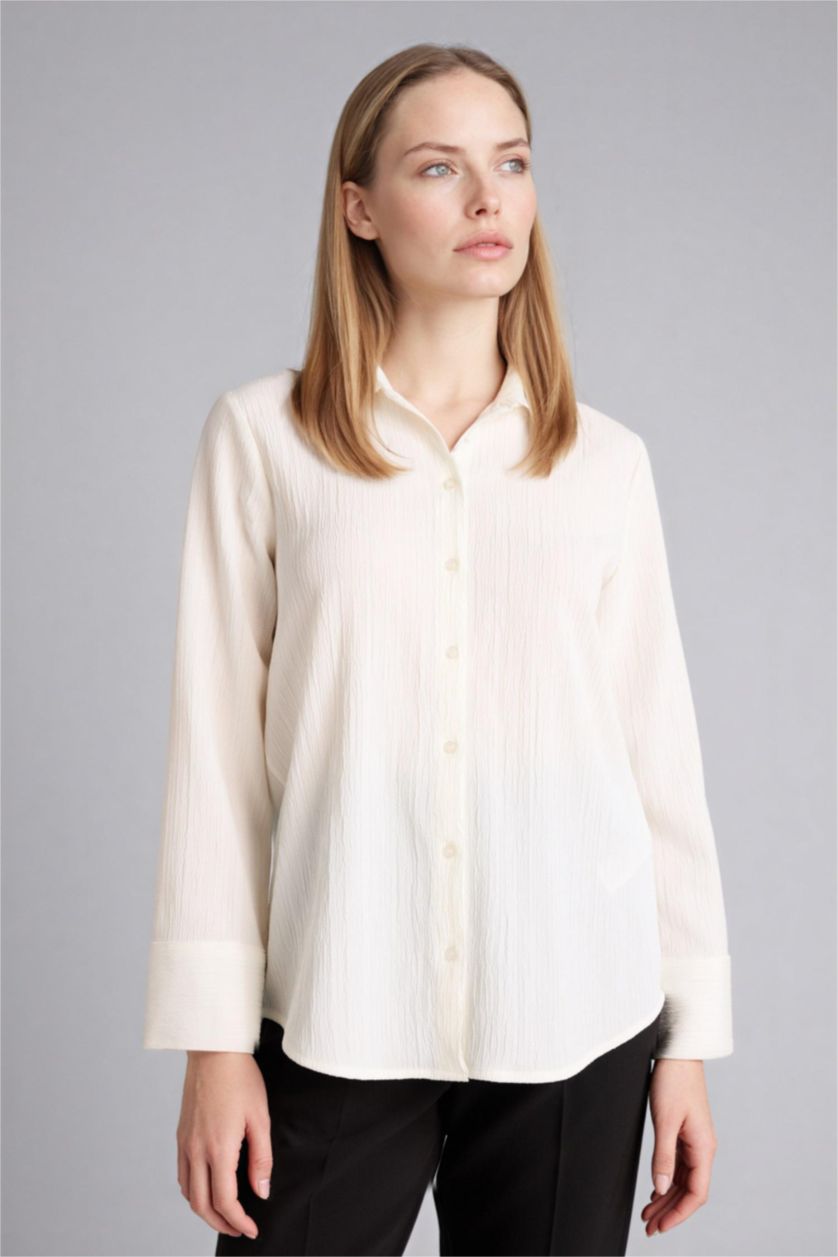Kadın Ekru Regular Fıt Gofre Dokulu Gömlek