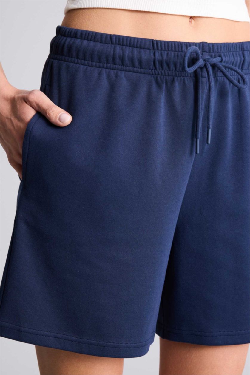 نساء كحلي شورت برمودا بيزك