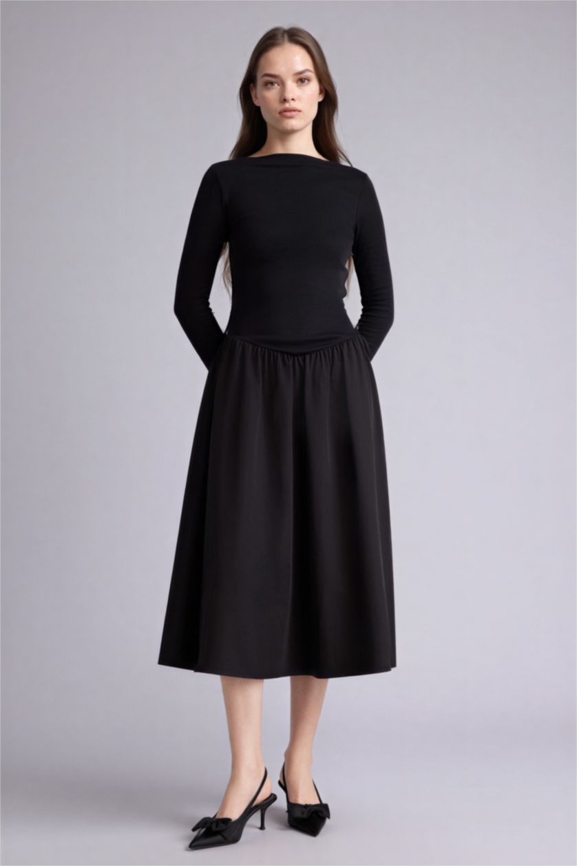 Woman Black Boat Collar Poplin Midi Dress