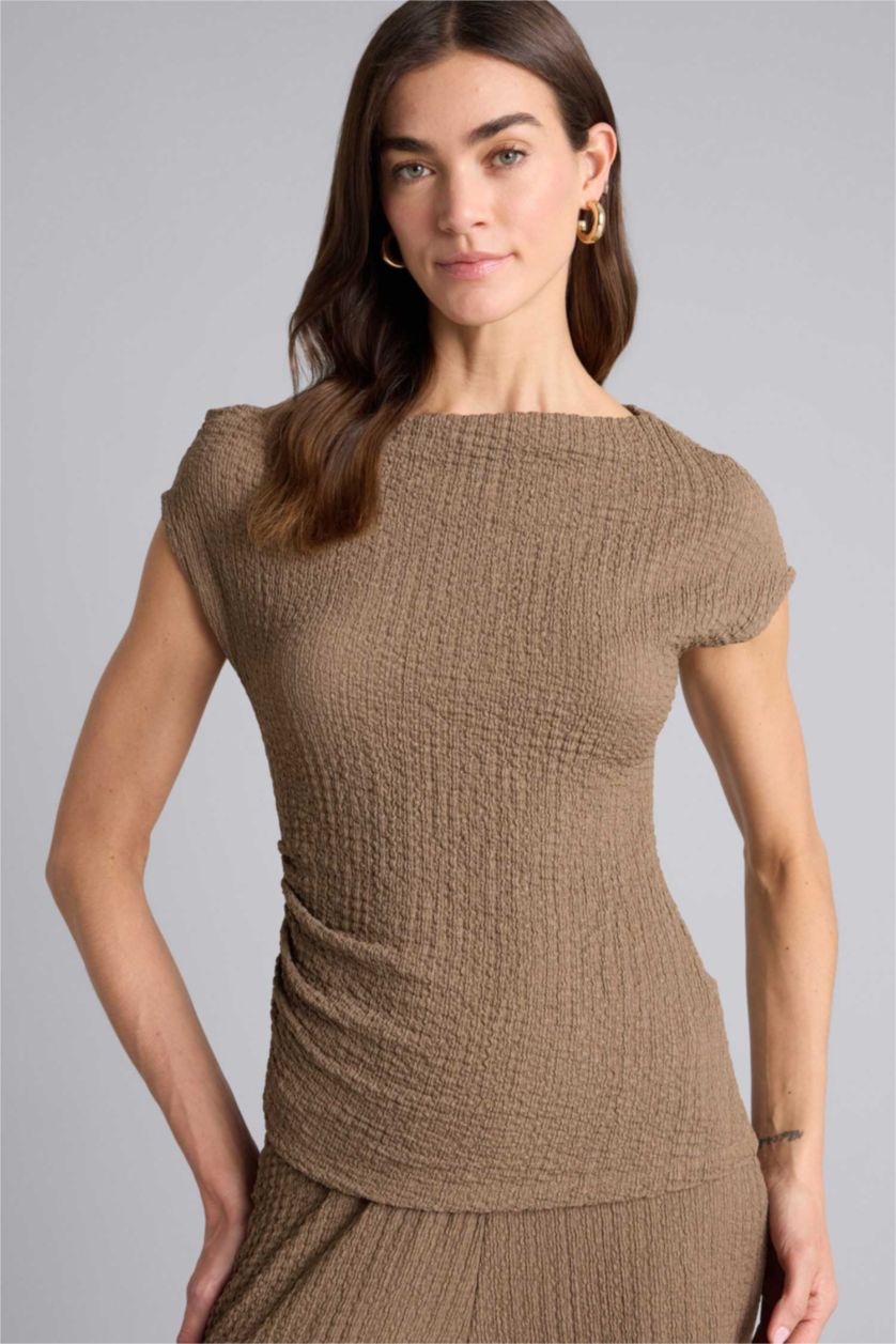 Woman Light Brown تيشيرت نص ردن سليم فيت بكتف واحد