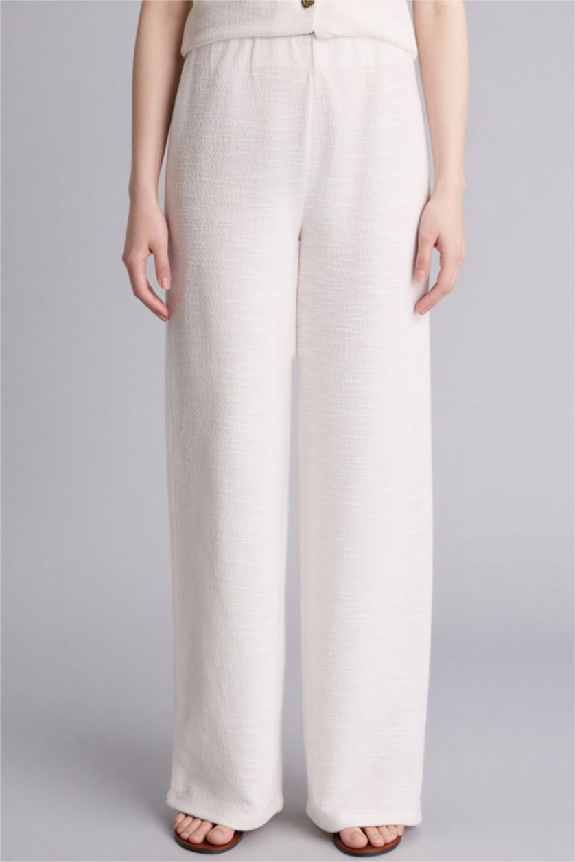 Woman Ecru Wide Leg Trousers