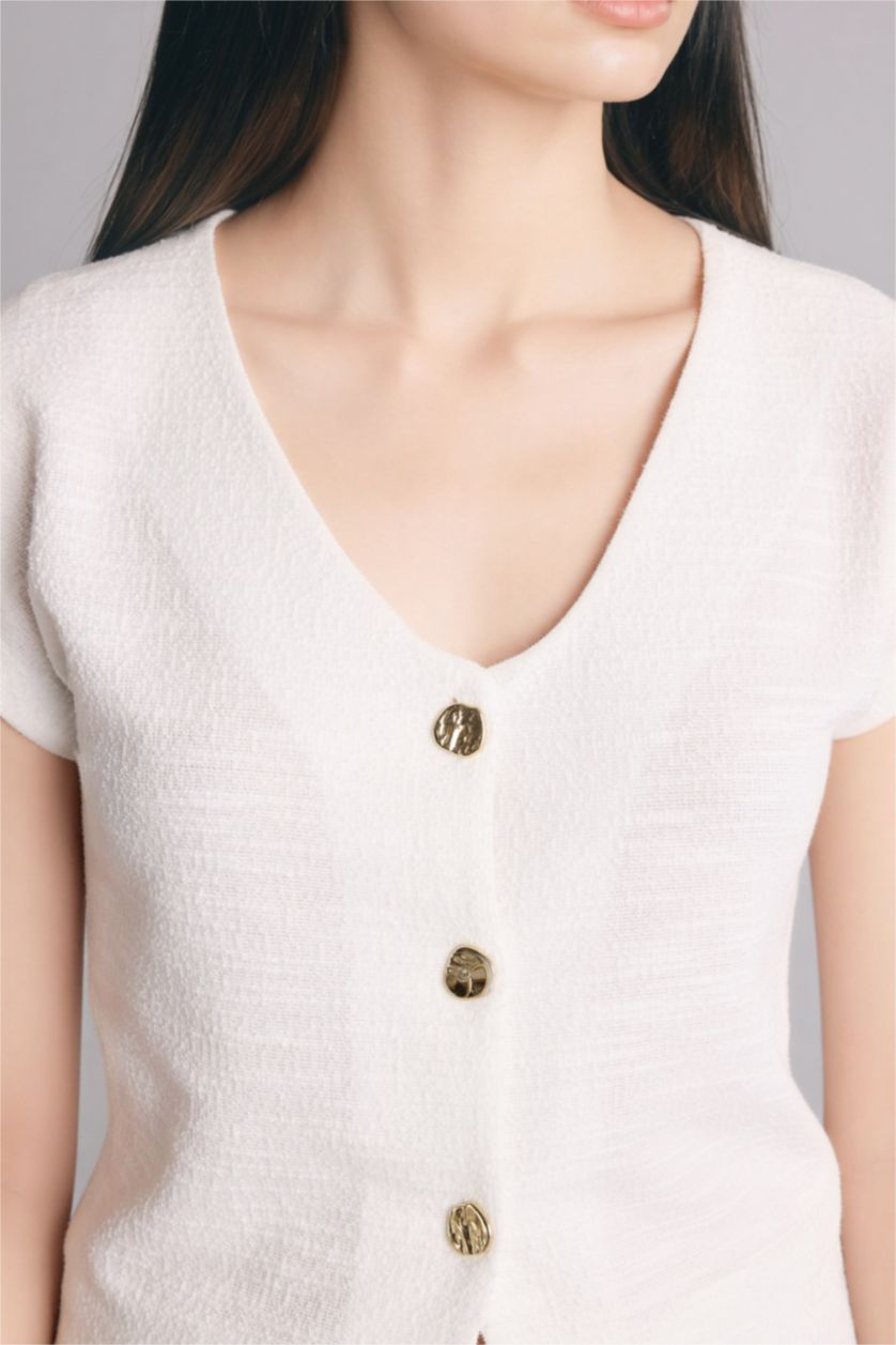 Woman Ecru Regular Fit V-Neck Tank Top