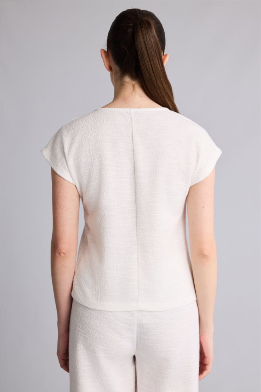 Woman Ecru Regular Fit V-Neck Tank Top