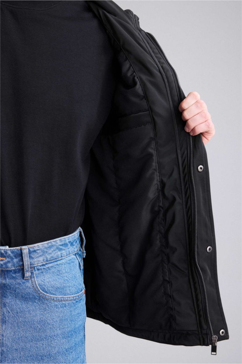 Erkek Siyah Regular Fıt Mont