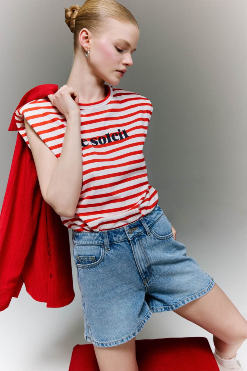 Kadın Açık Mavi Mom Fıt Jean Şort