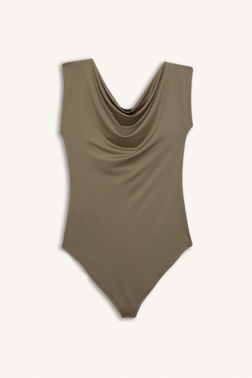 Женщины Хаки Боди