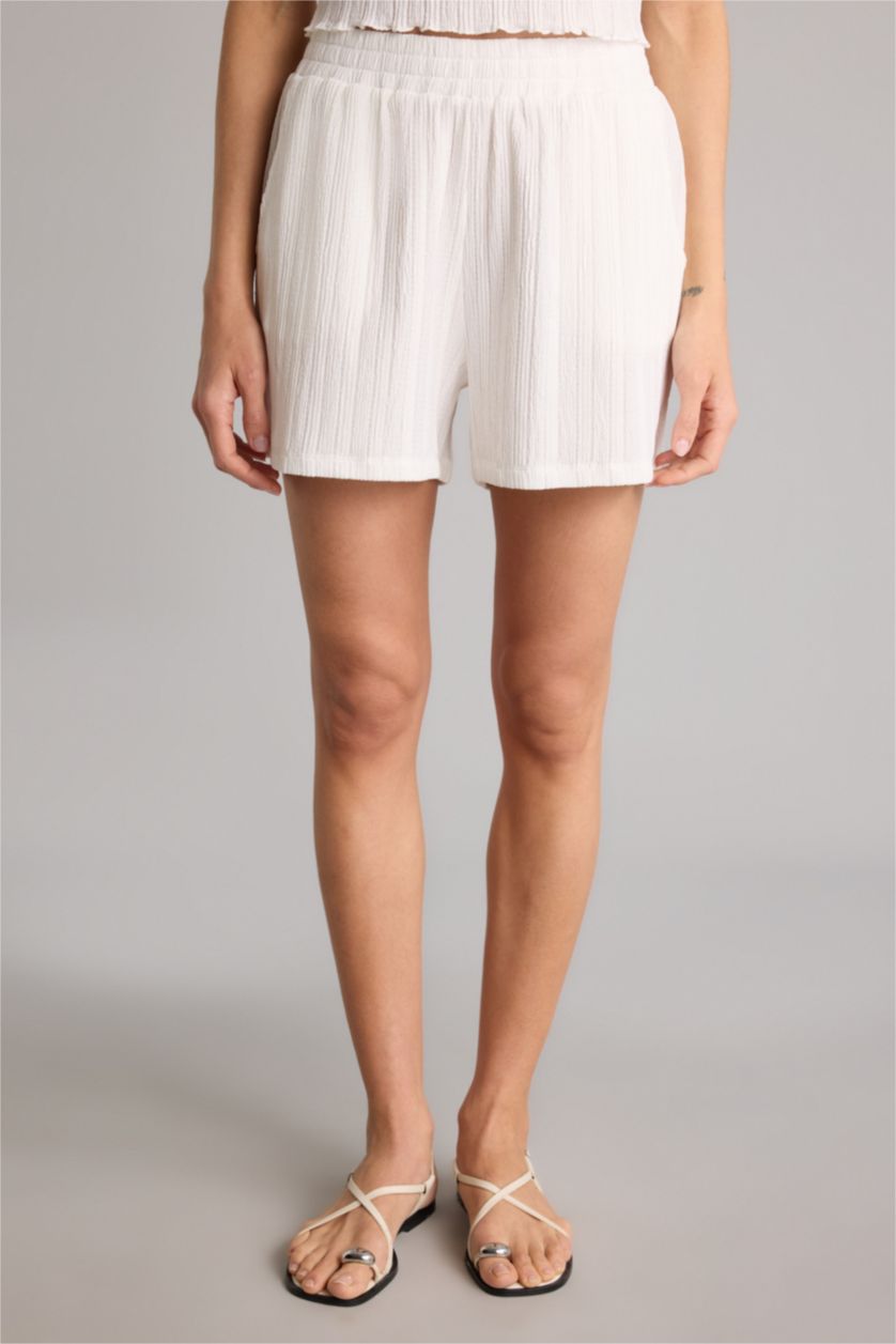 Әйелдерге экру Regular Fit бүрмелі шорты