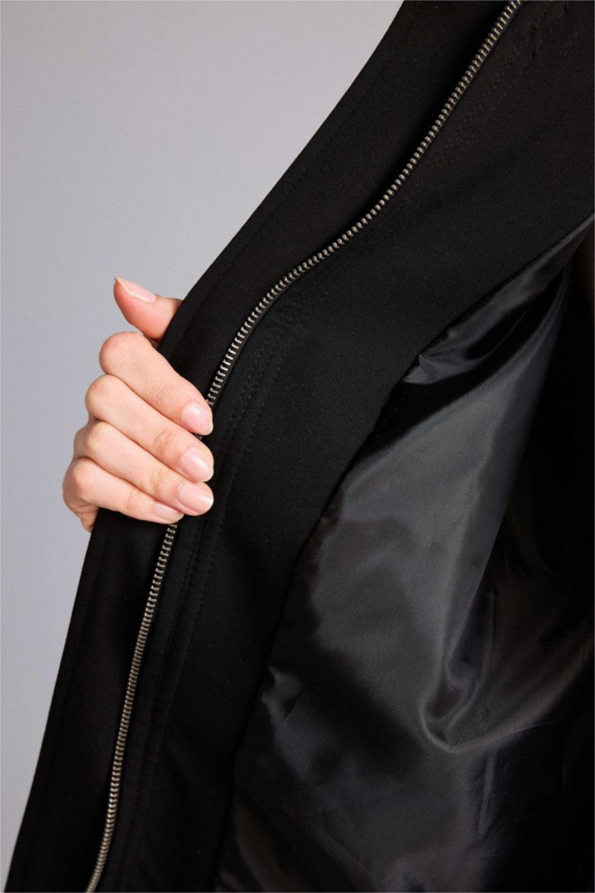 حريمي أسود بليزر بياقة قميص