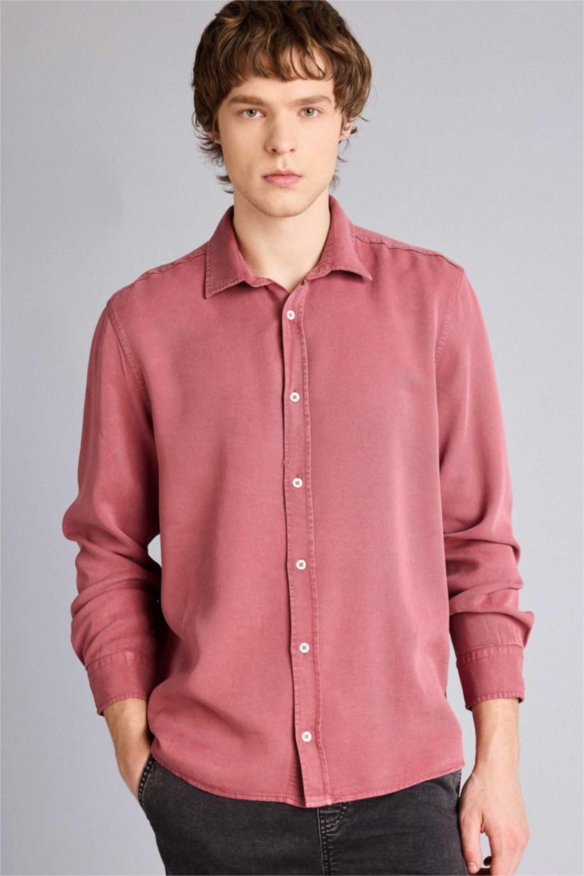 رجال خمري فاتح Premium Tencel Shirt