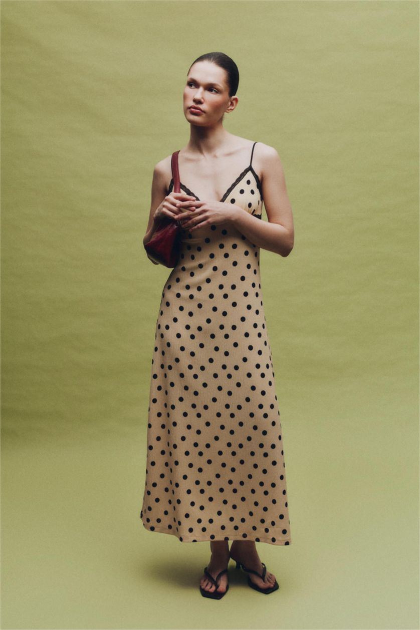 Kadın Sarı Kalp Yaka Puantiyeli Bürümcük Askılı Maxi Elbise