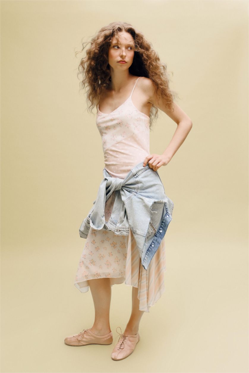 Kadın Açık Pembe Asimetrik Renk Bloklu Tül Askılı Midi Elbise