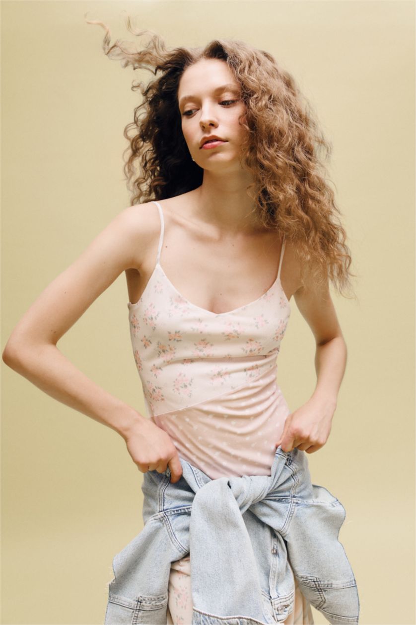 Kadın Açık Pembe Asimetrik Renk Bloklu Tül Askılı Midi Elbise