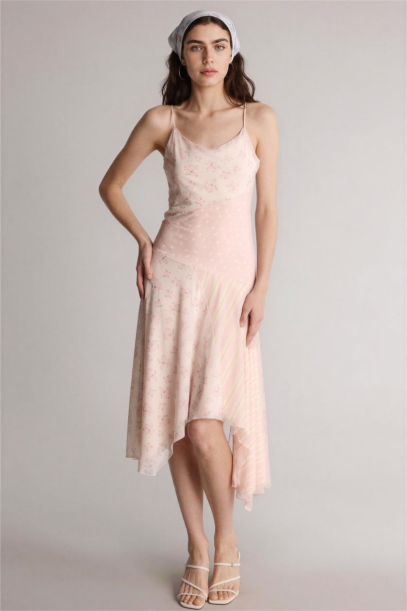 حريمي زهري فاتح فستان ميدي تول غير متماثل بياقة V