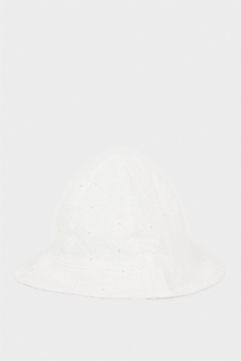 Kız Bebek Beyaz Nakışlı Pamuklu Bucket Şapka Kız Bebek