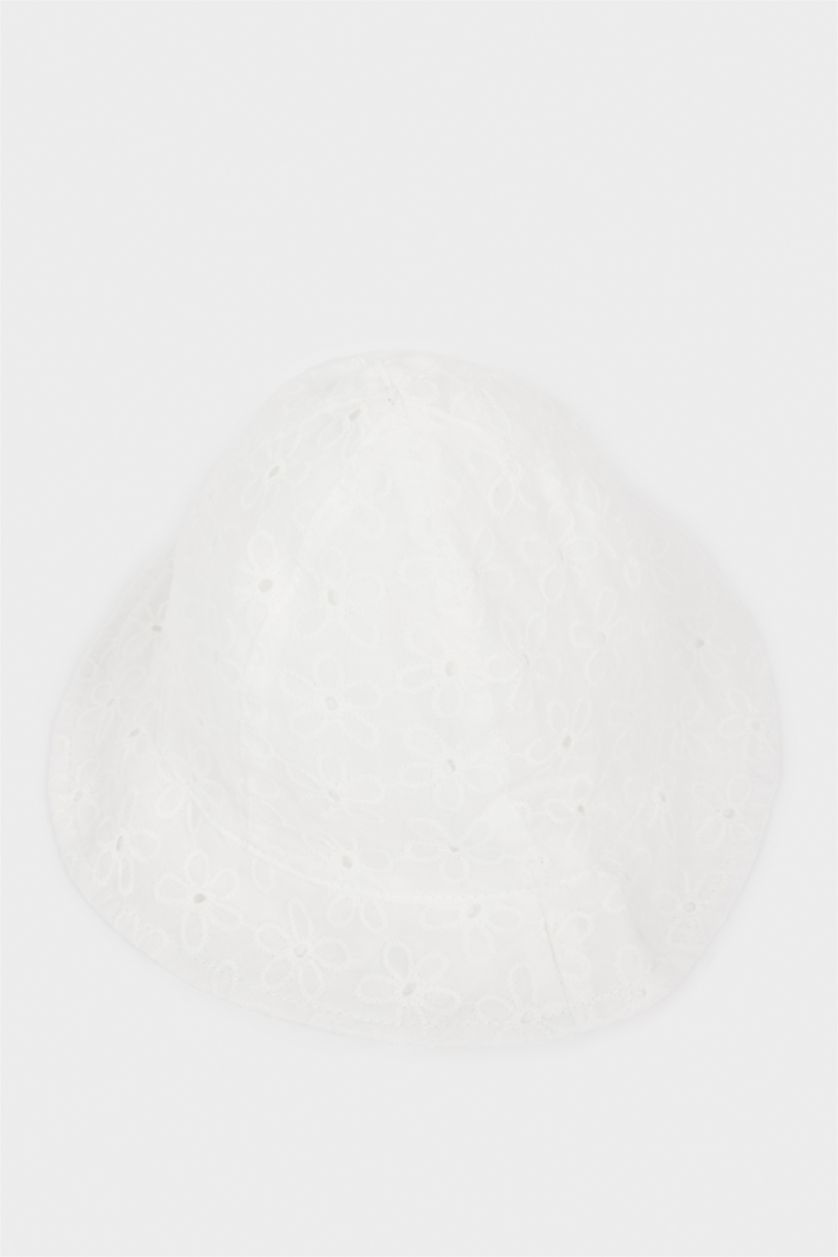 Kız Bebek Beyaz Nakışlı Pamuklu Bucket Şapka Kız Bebek