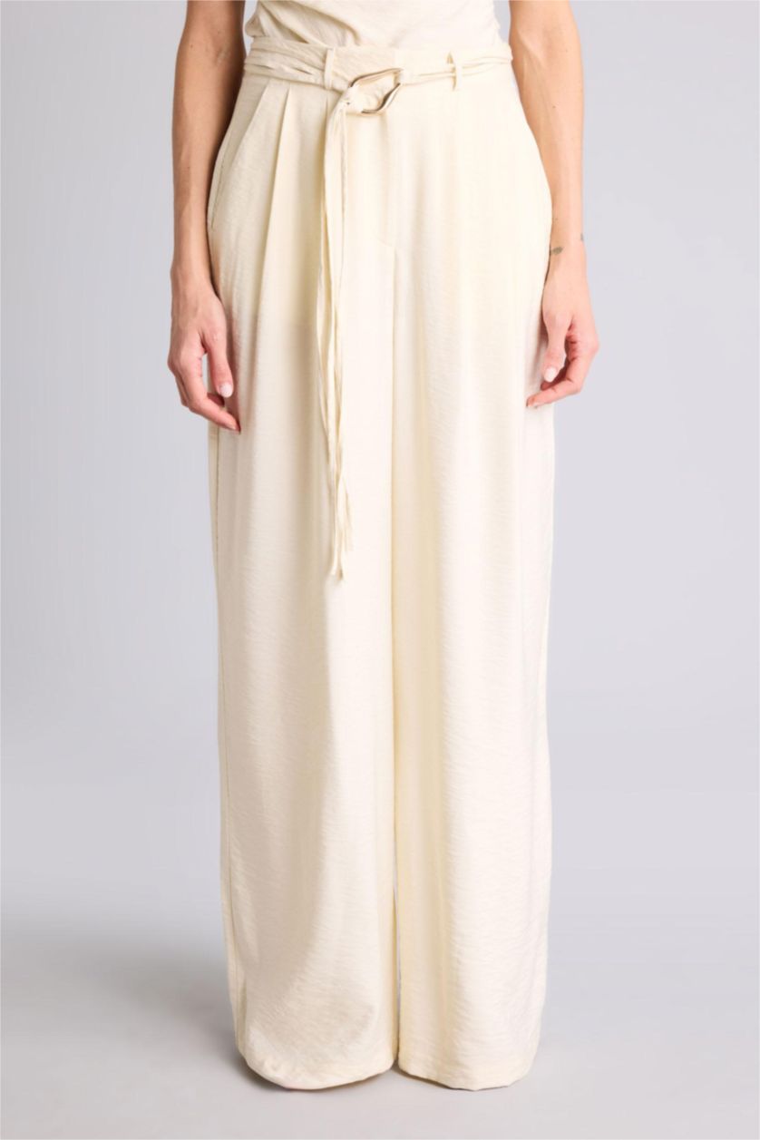 WOMAN Light Yellow بنطلون من التويل وايد ليج برجل واسع وخصر عالي