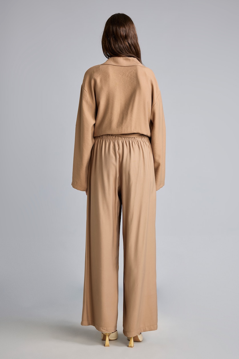 Woman Camel Barrel Fit High Waist Wide Leg Trousers