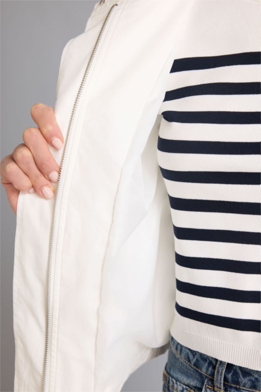 Әйелдерге ақ Әйелдерге баллон Блэйзер