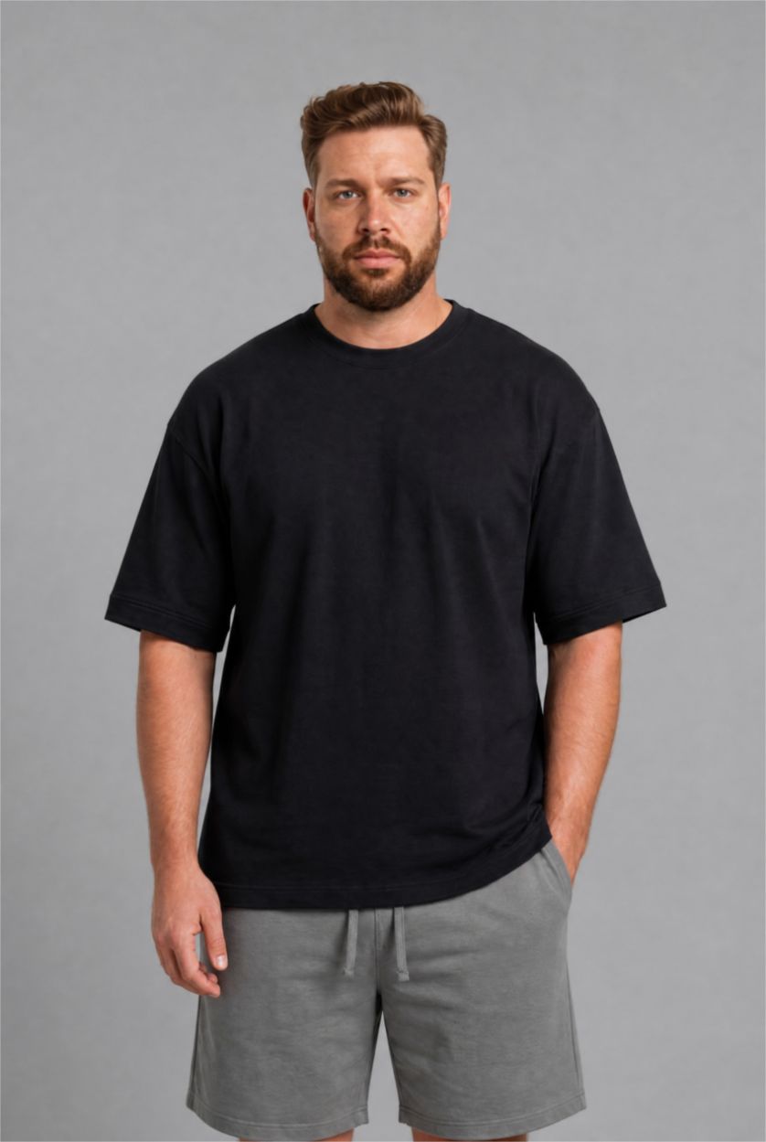 Man Black Boxy Fit Short Sleeve T-Shirt