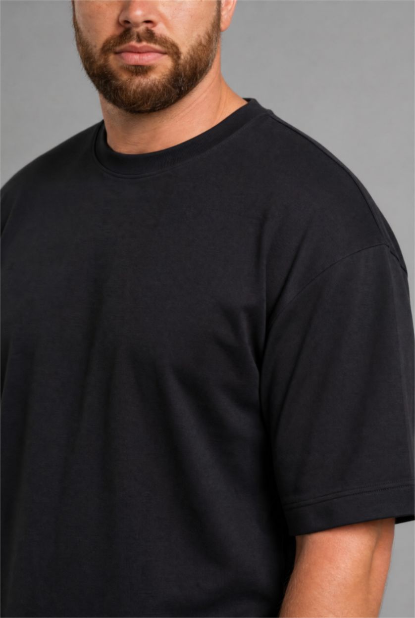 Man Black Boxy Fit Short Sleeve T-Shirt