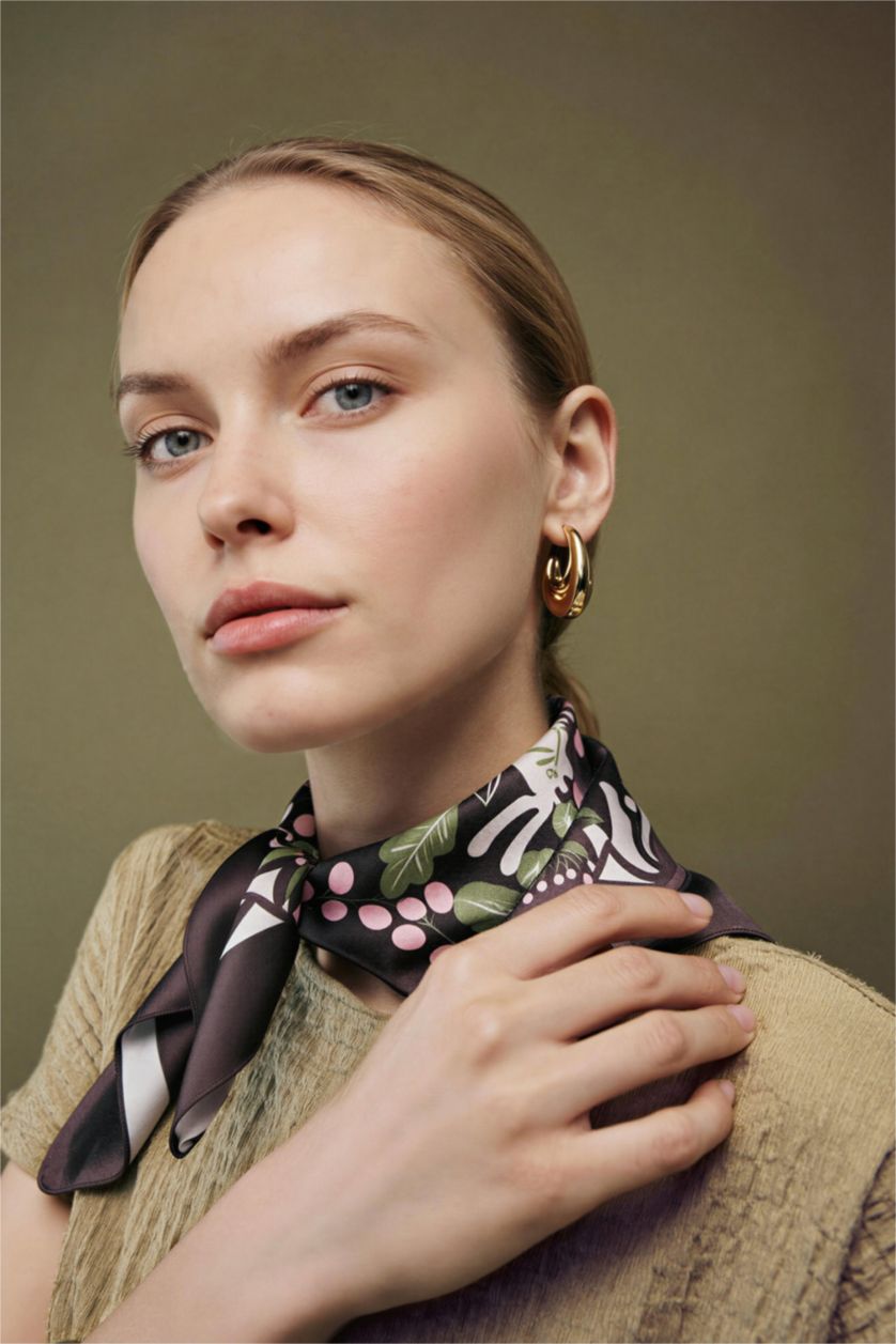 WOMAN Dark Brown Woman Floral Satin Foulard