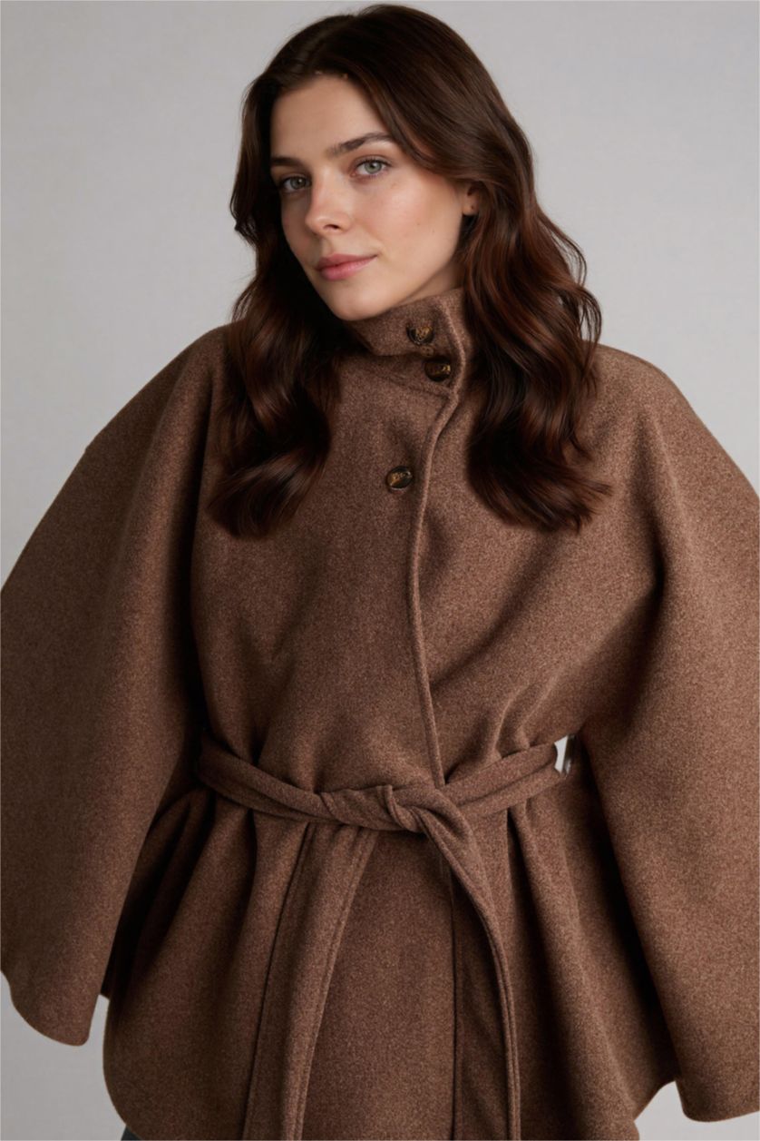 نساء فيزوني جاكيت بياخة عالية وحزام